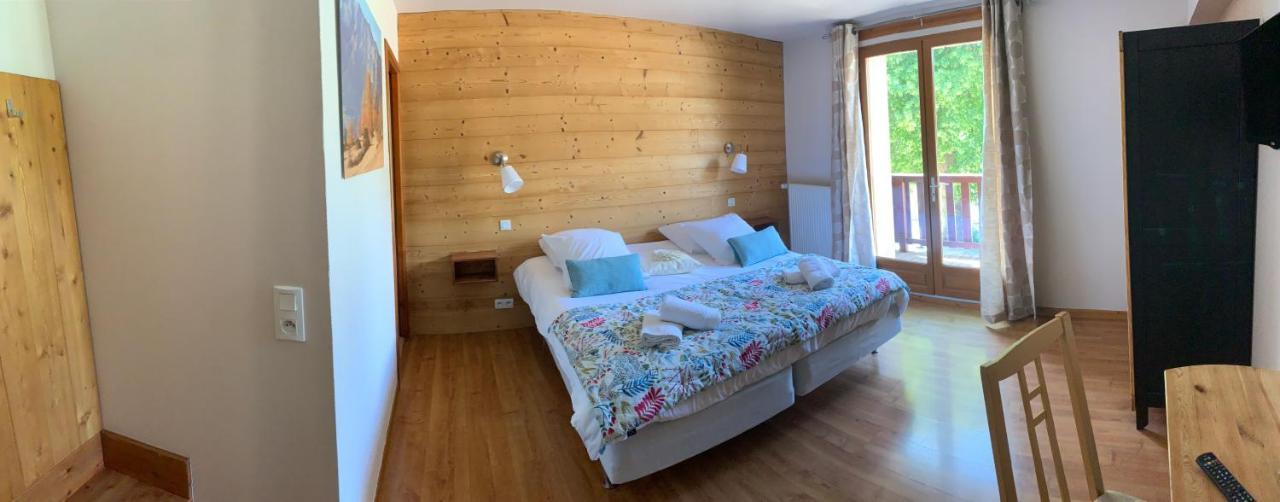 L'Escale En Ubaye Bed and Breakfast Saint-Pons  Εξωτερικό φωτογραφία