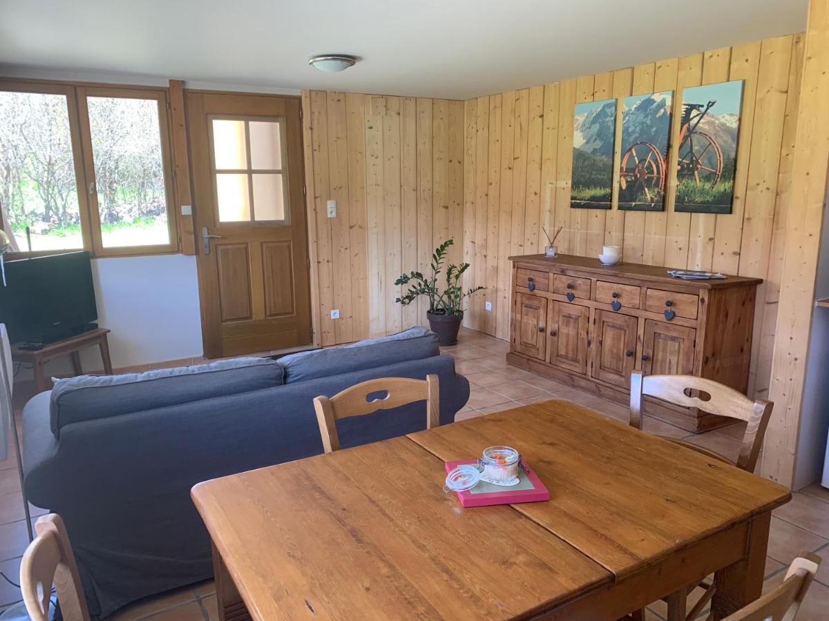 L'Escale En Ubaye Bed and Breakfast Saint-Pons  Εξωτερικό φωτογραφία